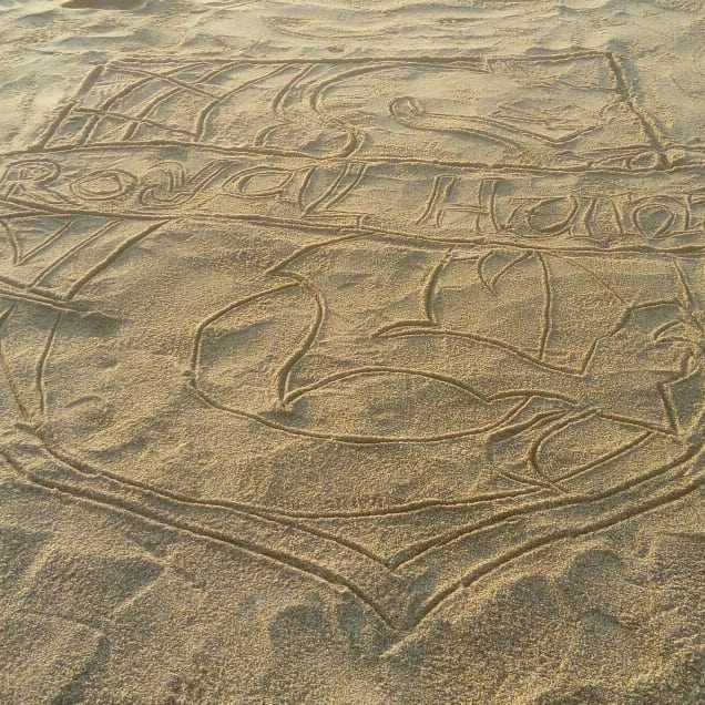 royalhuntband's tweet photo. #metalheadonvacation ☉ 🇫🇷 🤘🍹👙 Fanart by T&J 🇫🇷🧀
#goodbyesummer2018 #metalhead #hornsup #powermetal #progressivemetal #symphonicmetal #summer2018 #HEAVYMETAL https://t.co/eJ7MbFXhyM