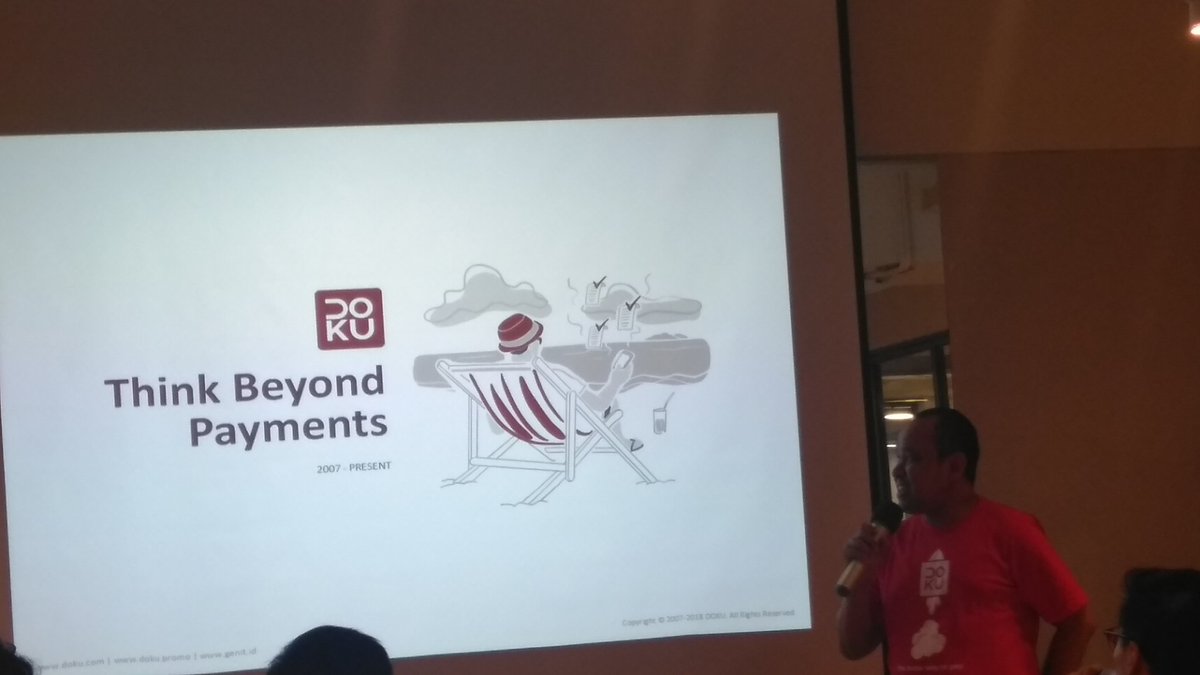 siwiragils's tweet image. Selanjutnya ada Mas Henri dari Doku..ternyata Doku juga ada Blognya loh tweeps

@gizmologi
#Gizmotalk
#BlogBusiness