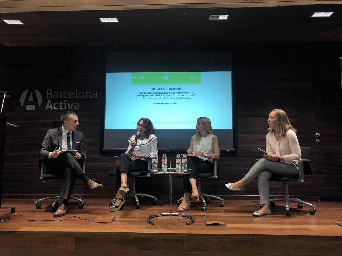 EresRelocation's tweet photo. Some pictures of yesterday's conference, "Barcelona, ciudad multicultural" at @BarcelonaActiva with the @FundFactorHuma.
Thank you very much for inviting us!
#eresrelocation #multicultural #barcelonatalent https://t.co/r4fTILYsmj