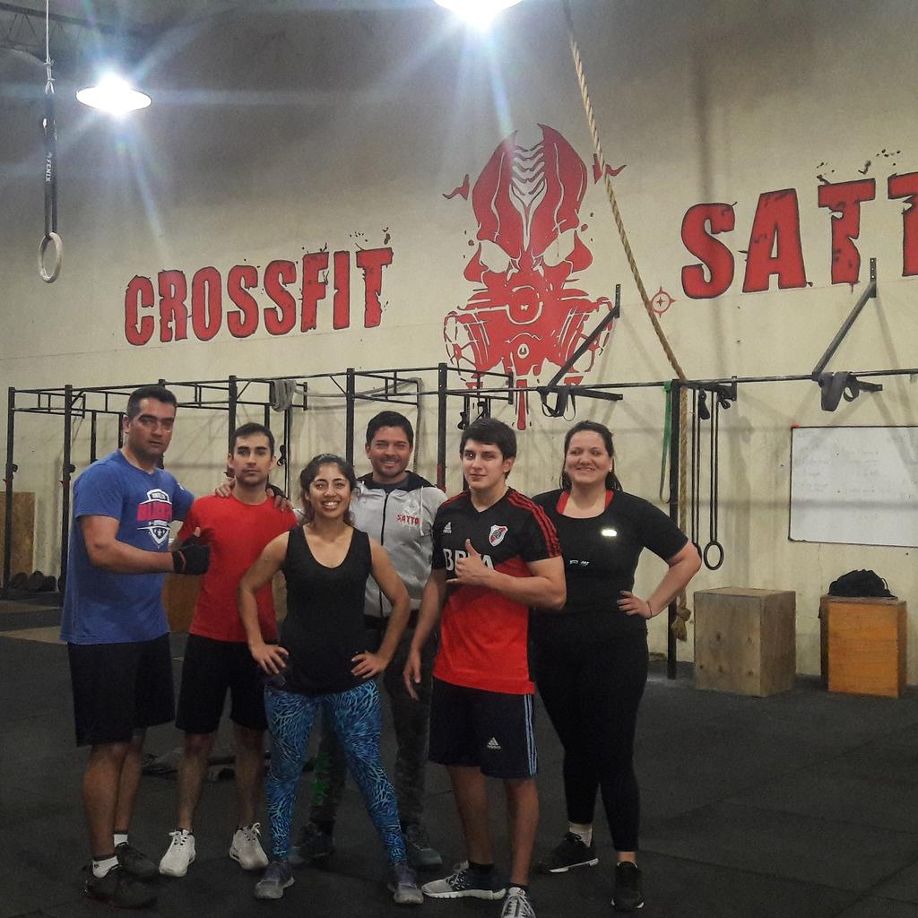 gustaricar2013's tweet photo. Buen día!
Lindo entrenamiento!
🕗📋📟🏋💪👍🚒
@sattor_viedma 
#CrossFit #CFSattor #MasQueCrossFit #BuenJueves https://t.co/NmfTxNRNg6
