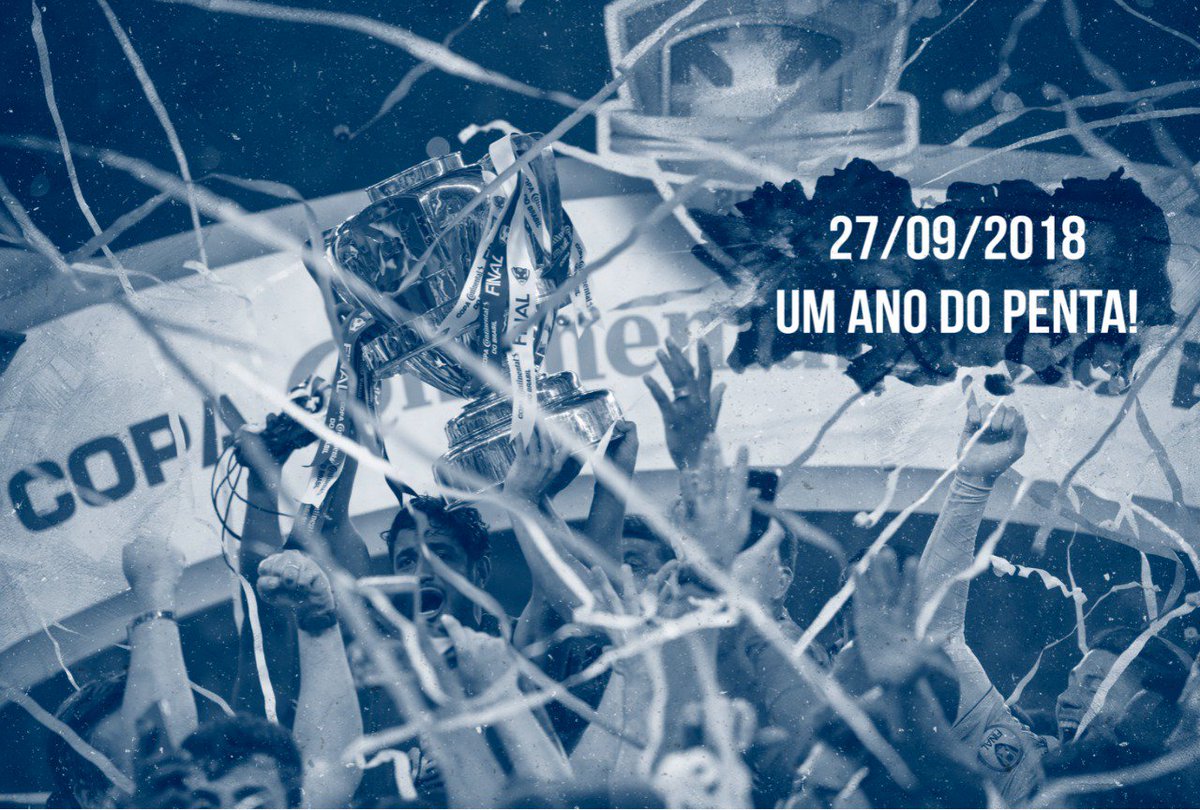 Cruzeiro's tweet photo. Há 365 dias, comemorávamos o Penta. Hoje, um ano depois e com mais trabalho ainda, estamos na final para buscar o Hexa! Vamos juntos e fortes, Nação Azul! 🔵⚪️ https://t.co/rUUpfYdQGp