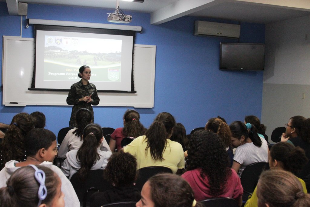 cmse_exercito's tweet photo. 37º Batalhão de Infantaria Leve promove aula inaugural do Programa Forças no Esporte: https://t.co/Py7vALXh8l #37BIL #2DE #PROFESP #Bandeirantes #TudoPeloBrasil #SeuExércitoNuncaPara https://t.co/0YPYvcvtTy