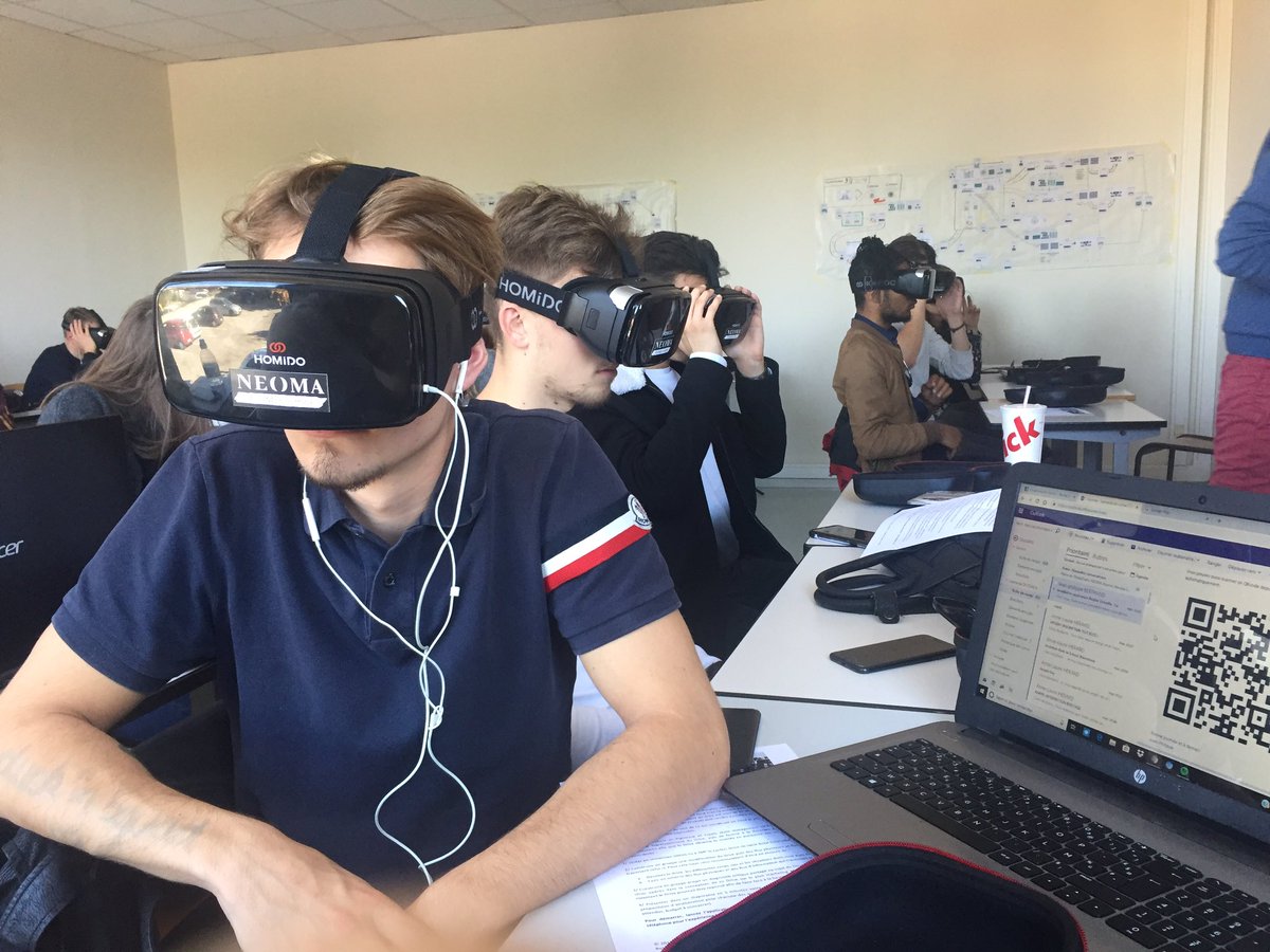 AurelienRouquet's tweet photo. Étude cas en #vr de @NEOMAbs sur @leclercdrive : c’est parti avec les TEMA dans mon cours de logistique ! #experientiel
@AlainGoudey @Temassue @delphmanceau @Leclerc_MEL @Benoit_Anger @AIRL_SCM @jphdenis https://t.co/TNEUWkYkEx