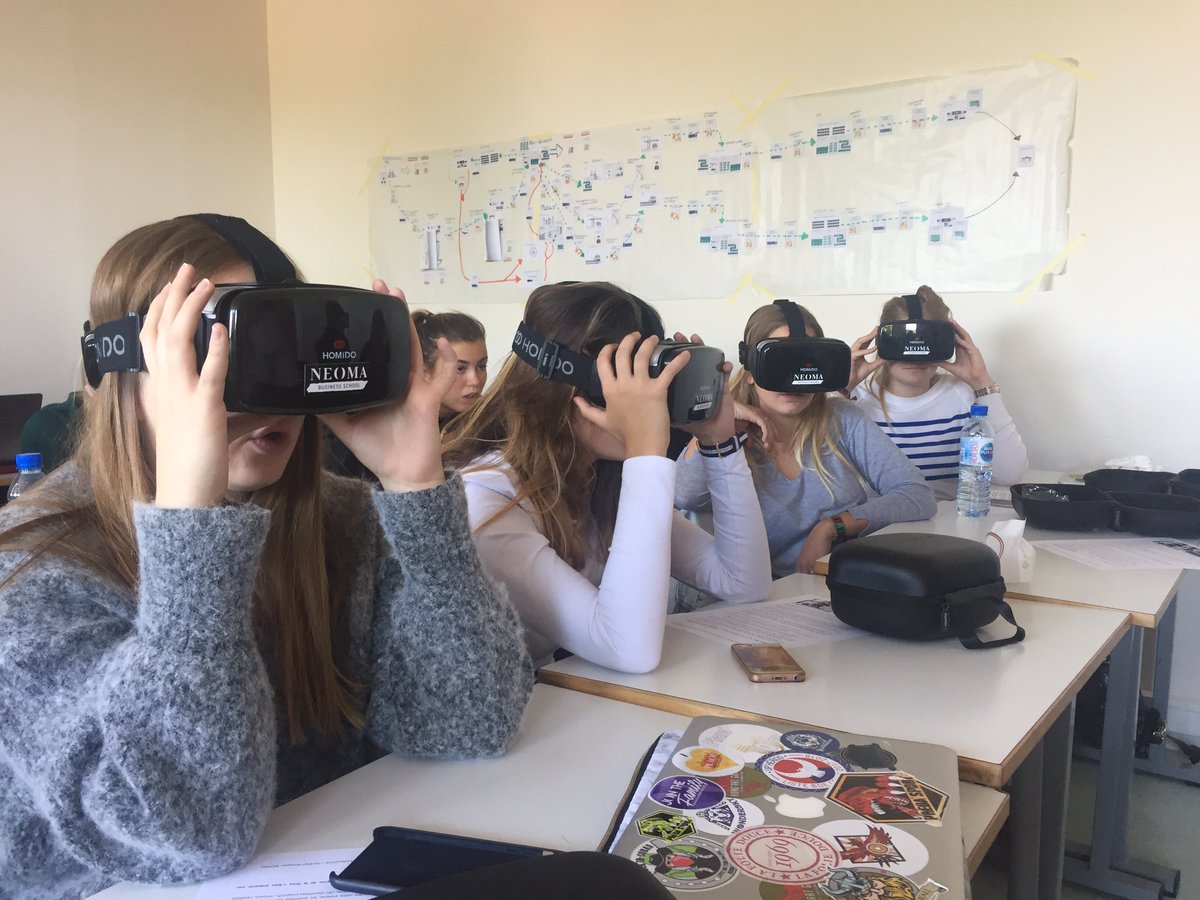 AurelienRouquet's tweet photo. Étude cas en #vr de @NEOMAbs sur @leclercdrive : c’est parti avec les TEMA dans mon cours de logistique ! #experientiel
@AlainGoudey @Temassue @delphmanceau @Leclerc_MEL @Benoit_Anger @AIRL_SCM @jphdenis https://t.co/TNEUWkYkEx