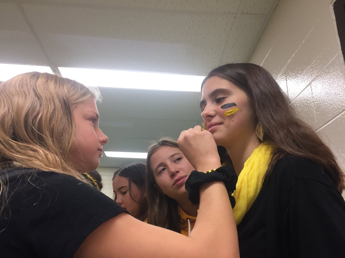 CorriganClass's tweet photo. Pep rally underway with face painting and tattoos outside the Owls Nest,  complements of athletic council, hoot hoot! Football 🏈 and Basketball 🏀 games start at 1:30. #cciproud @CCI_SCDSB @PETeachMcCarl https://t.co/nK6TRPJ05X