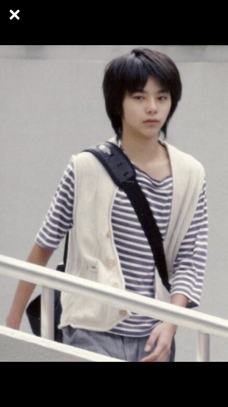 佐藤勝利の私服ファッション調査 愛用帽子やネックレス 指輪 皮財布について アスネタ 芸能ニュースメディア
