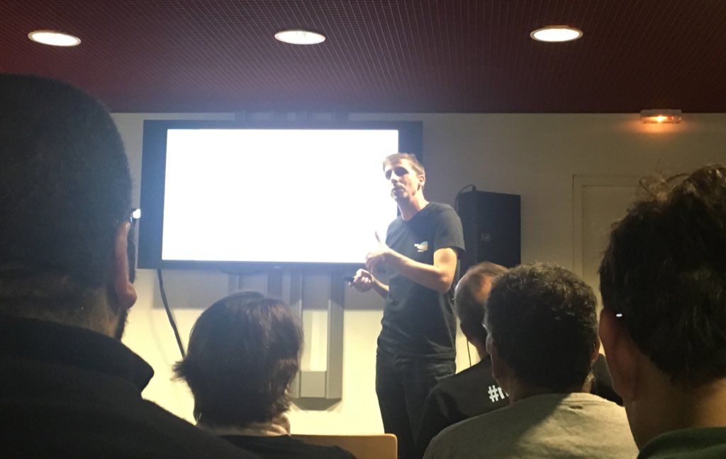 paulaalvarezmag's tweet photo. Les #SmartCities promettent un gain de 59h90 par an et par citoyen ! @TMoov7 #Mobility #maas #MBADMB https://t.co/na0fK0cQKp