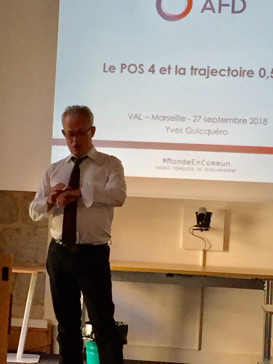 CoatmeurAnna's tweet photo. Présentation du Plan d’Orientation Stratégique de l’@AFD_France au personnel du #campus4Dev par @YvesGuicquero. Merci ! @SarahMarniesse @carozieres @ManonLeonJr @IsadoraBigourda @Menet48768594 @lila_rz @CecileBekkers @camcammoussa https://t.co/Uwewb3JfEs