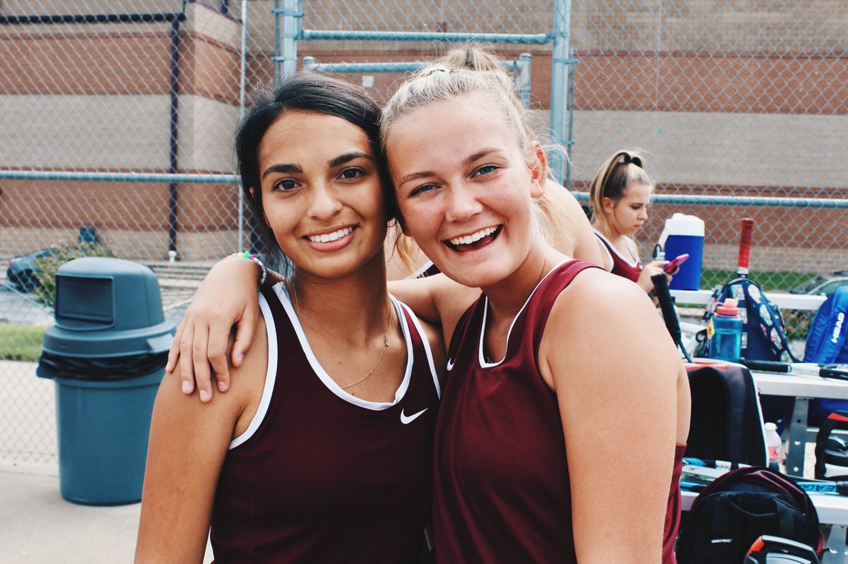 LRHS Yearbook tweet media