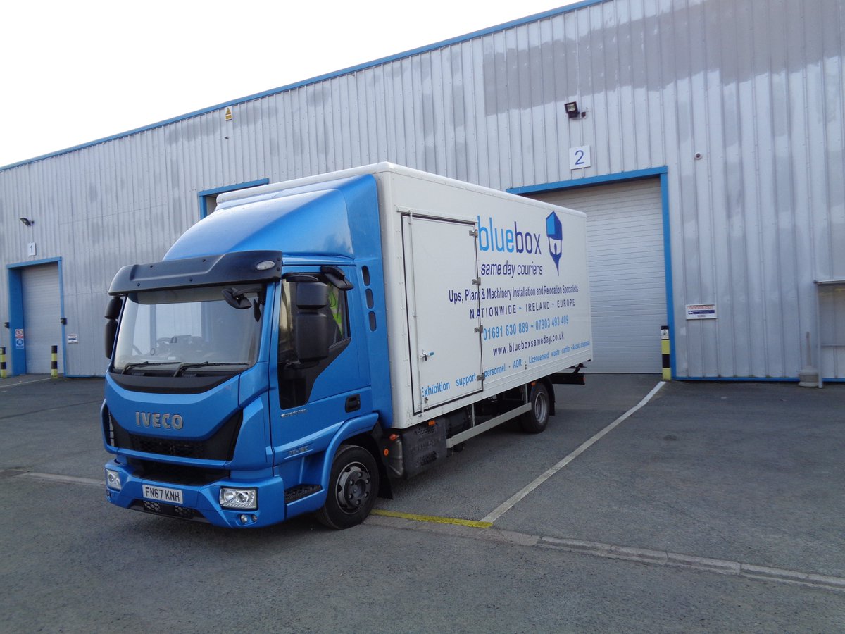 Blueboxsameday's tweet photo. #Shropshire #Oswestry #delivery #courier #sameday #Telford #Shrewsbury #UK #Wrexham #Whitchurch #UPS #installationspecialists #relocationservice #cscscards #eusrcards #ADR #Logistics #Innolift #delivery #chilledservices #refrigerateddelivery #chester #ludlow #licensedwastecarrier https://t.co/ulvVVdXidk