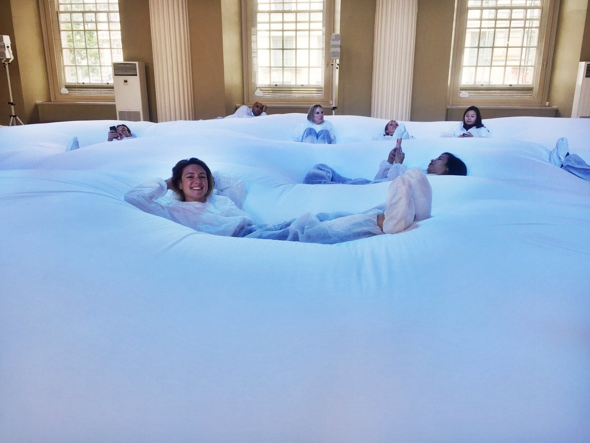 New post up! Jumping on the #ChubbyCloud with @AmeliaFreer , top food tips and videos included! Whoop whoop! It's all here: thatfitster.com #healthyfoodblogger