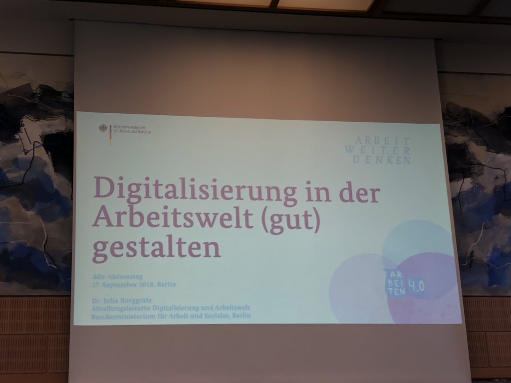 “Digitaler Wandel erfordert neue Kompetenzprofile und eine Führungskraft 4.0 - sowie überbetrieblichen Wissenstransfer zur Sicherung der Beschäftigungsfähigkeit!”
Praxisnaher Überblick von @JBorggrafe beim <a href="/ddn_netzwerk/">Das Demographie Netzwerk e.V. (ddn)</a> zu den Überlegungen des <a href="/BMAS_Bund/">Bundesministerium für Arbeit und Soziales</a> für die nächsten Monate!