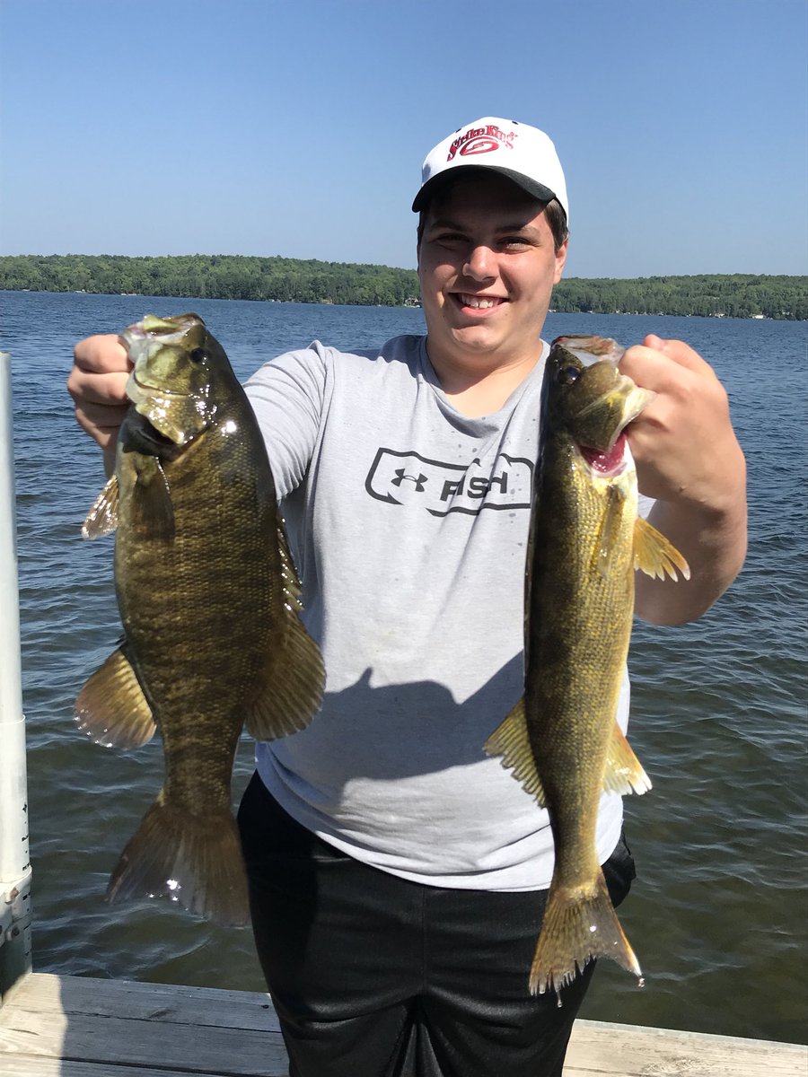 ScottToneys's tweet photo. Wishing Drake a very happy 18th Birthday! Hard to believe how fast time goes by! Love ya buddy, have a great day!! https://t.co/2HvYDwClgU