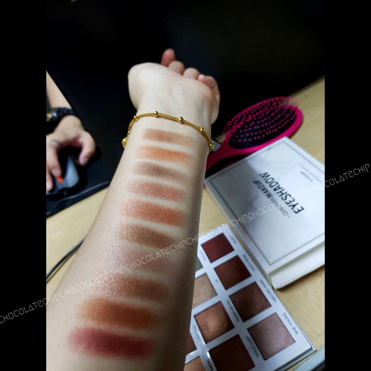 pearryaim's tweet photo. สายเกา ก็เข้าแล้ว สีสวยม๊ากกกก เนื้อละเอียด ชิมเมอร์คือดี ทั้งที่สว่างๆ และ มืดๆ ก็เอาอยู่  ขอเวลาเช็คสินค้าก่อนแจ้ง1-3วันน้า งานหลักร้อย คุณภาพเทียบเค้าเตอร์แบรนด์ ผิวแพ้ง่ายใช้ได้ ไม่ส่วนผสมของสารอันตราย ปาดแล้วตาไม่บวมค่ะ 55 #ใช้จริงรีวิวจริง #HowtoPerfect #พาเลตถูกและดี https://t.co/Ip9Kelt0T2