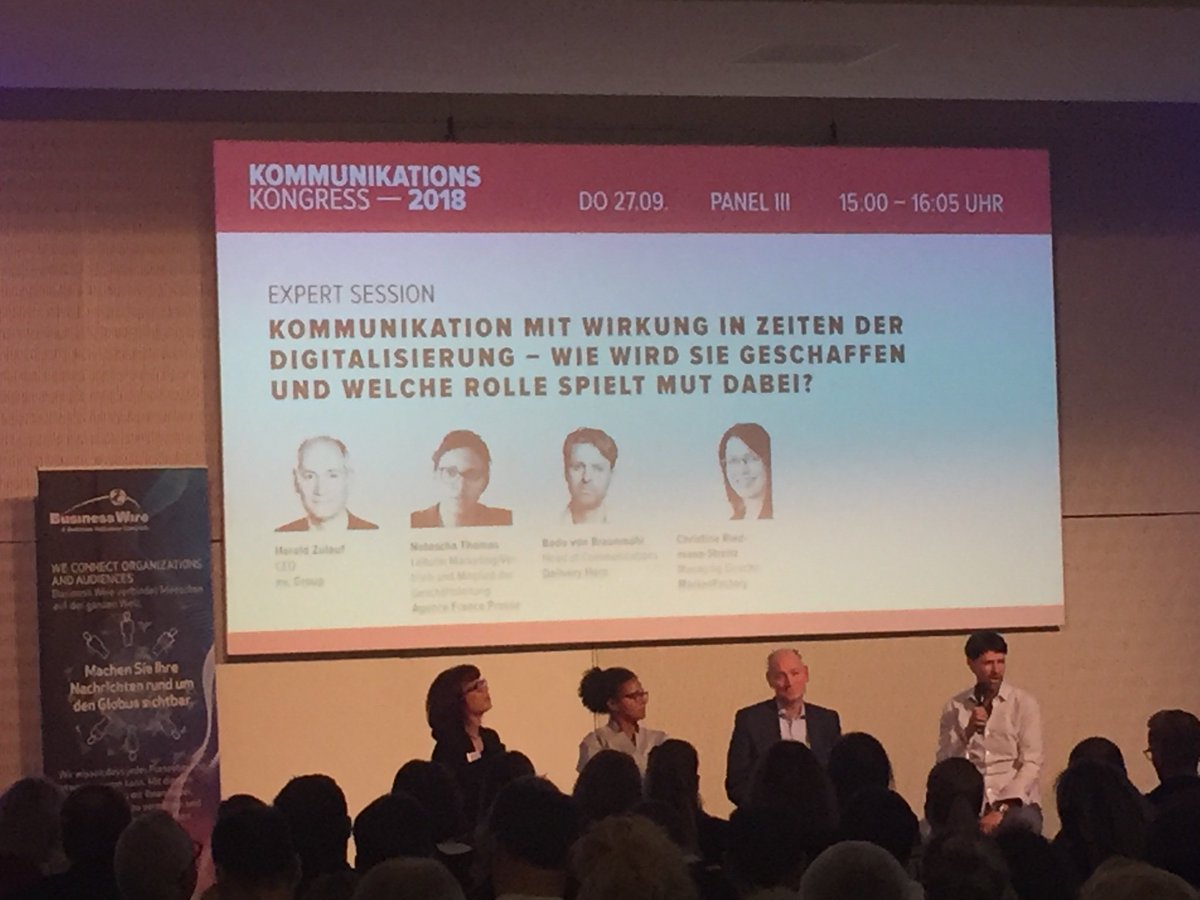 BusinessWireDE's tweet photo. FULL HOUSE .@BusinessWire Expert Session auf dem Kommunikationskongress #KK18 hat gestartet - #Kommunikation mit Wirkung in Zeiten der Digitalisierung! #PR #News #Kommunikation https://t.co/RxHSjBDLmW
