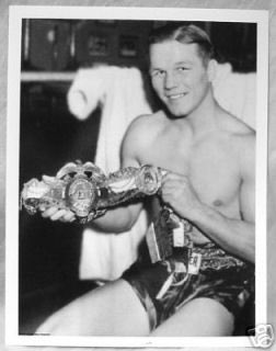 CraigHoukBoxing's tweet image. Some are saying Tony Zale maybe the best fighter ever to live in Indiana @BoxerZale  @TodaysBoxingNws  @WorldBoxingNews  @BoxingNewsED  @thebestboxfight  @FightBible  @ringmagazine  @Boxing_Bible_ @SIHeatAcesAAU  @GrandCitySports  @SportsGDN  @IndyStarSports  @seilocalsports .