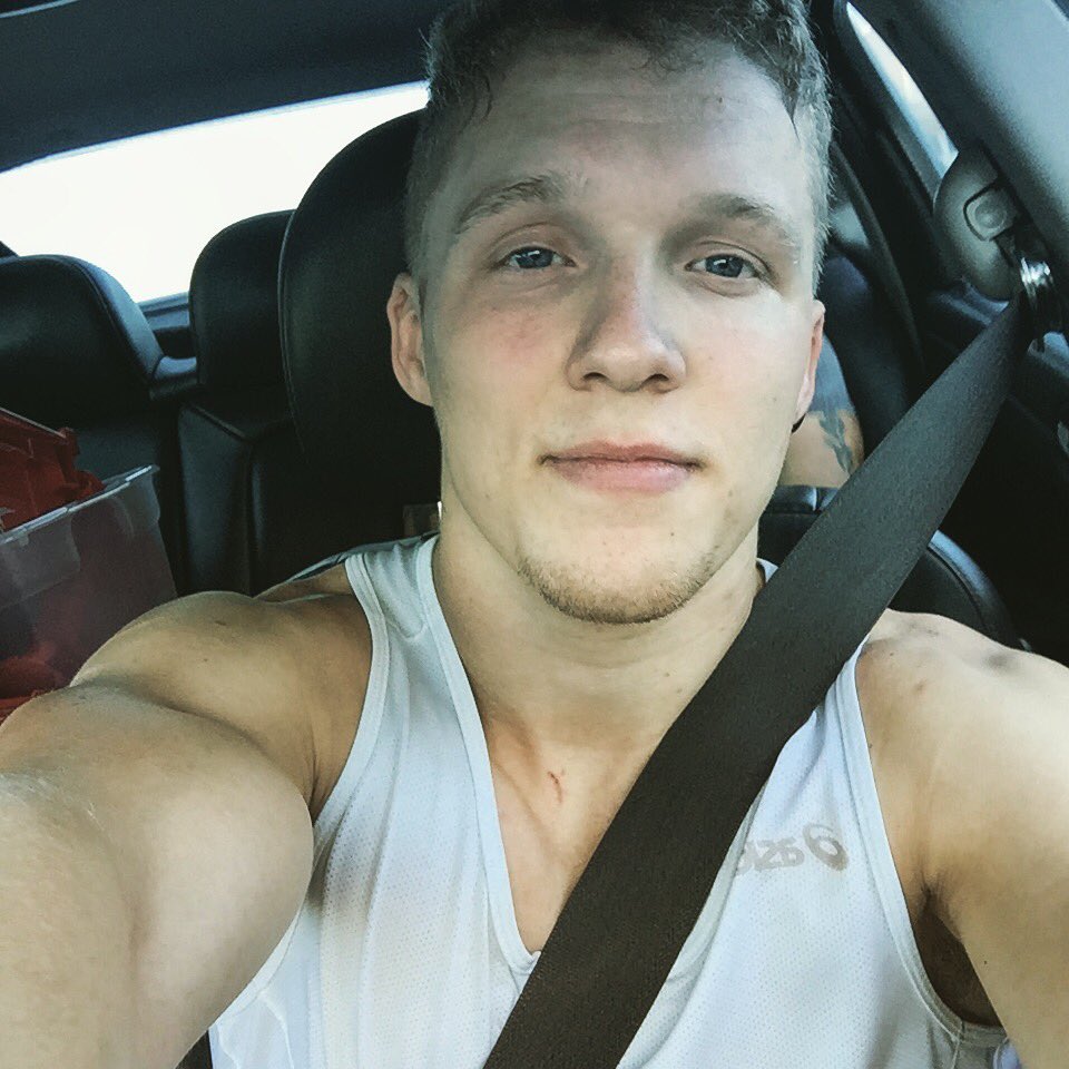 GymsLife's tweet image. FitNuGGs______ Rise&amp;amp;Grind🏋🏼