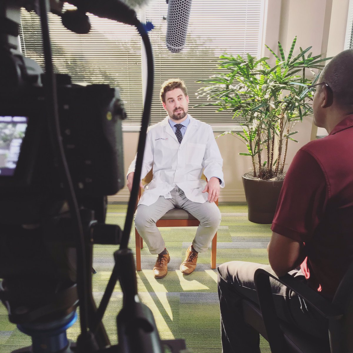 vidpraxis's tweet photo. It’s a full day of #videobios
.
.
.
@kesslercrane #benrotripod #healthcaremarketing #corporatevideo https://t.co/iCN8H48cZN