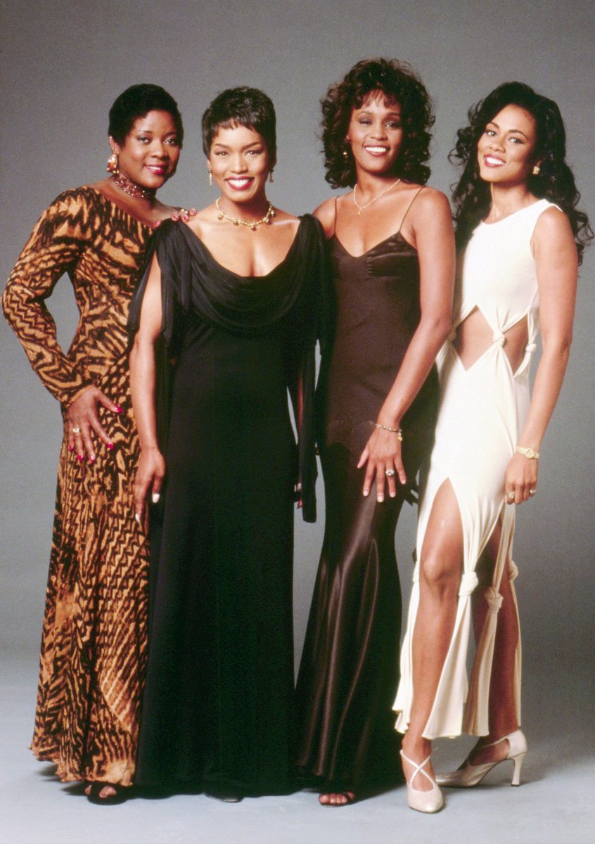 Part of what has made 1995's 'Waiting To Exhale' so re-watchable for me is the amazing and varied wardrobe choices (courtesy of costume designer, Judy Ruskin) for the film's four leading ladies; Whitney Houston, Angela Bassett, Loretta Devine and Lela Rochon.