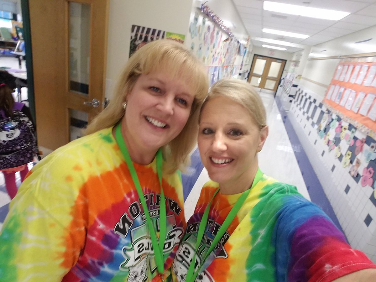 DawnEelman's tweet photo. How will you "Brighten Someone's Day," Whiton?! #bravobburg @Coles_crew @ https://t.co/Ie4lQDvlDY