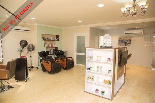 Floridaware_spa's tweet photo. نرحب بإنضمام ( أرجانا - Argana Beauty Lounge ) 
لقائمة كبارعملائنا ا��مستخدمين برنامج فلوريدا 
و نتمنى لهم التألق الدائم و النجاح .
التجمع الخامس 
القاهرة 
.
#BeautySalonSoftware #SpaSoftware
#GymSoftware #CosmeticsClinicsSoftware
#SalonSoftware #CoiffureSoftware #SpaSoftware https://t.co/Hm0yJg9VNC