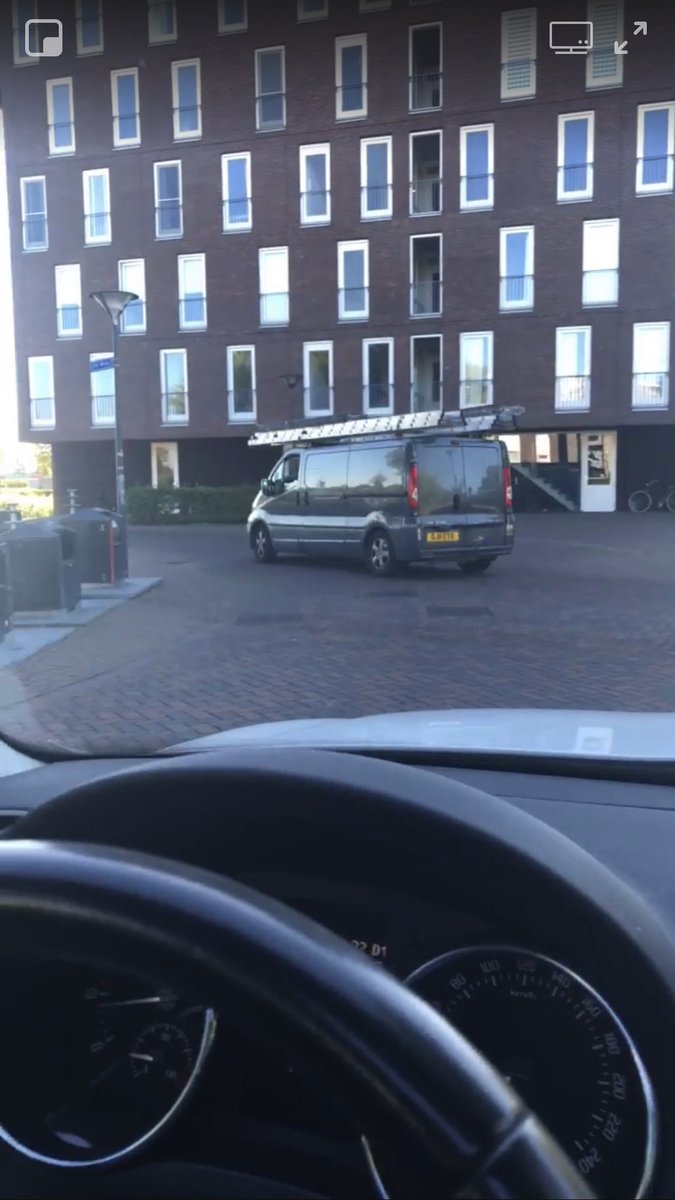 Eiland7's tweet photo. Ierse klusjesmannen gesignaleerd op de #floriande eilanden! Direct afwimpelen geen zaken mee doen! @POL_MennoSilvia #hoofddorp #haarlemmermeer #ierseklusjesmannen #oplichting https://t.co/LOFXWcmRA6