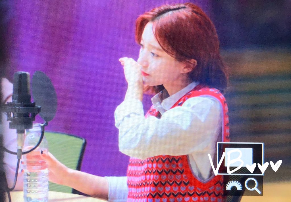(preview) 180927 #비니 #Binnie #배유빈 #ビニ #오마이걸 #OHMYGIRL
<a href="/WM_OHMYGIRL/">오마이걸 (OH MY GIRL)</a>