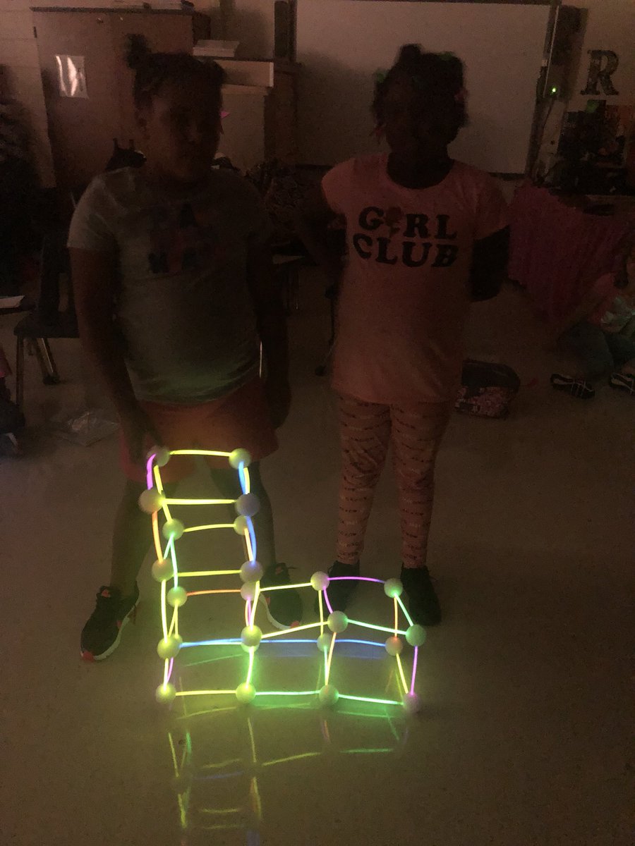 ChrissyWhayland's tweet photo. Great first day of after-school. #crazy8math @BedtimeMath Glow in the dark geometry building. #handson https://t.co/K2VPS2Ap9W