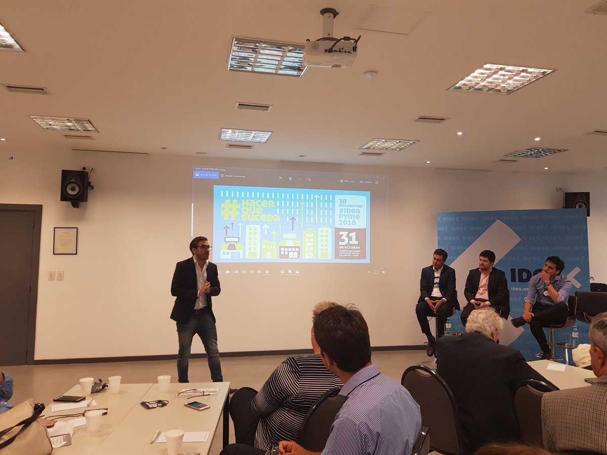 jeperezbay's tweet photo. "Las lebacs fueron el 100% de las resevas hoy son el 18%" "la situacion para seguir bajando gasto corriente es critica" @Santiagobulat en #ClubDeLideresPyME @IdeaArg. Otro lujo que nos damos. https://t.co/8YD5FwehBd