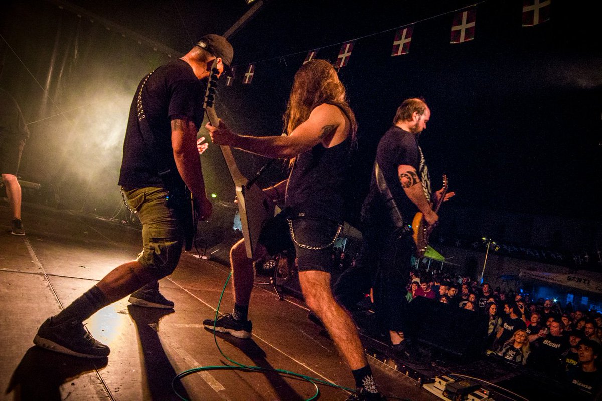 wearebleed's tweet photo. #rrdbleed #metal #metaleuskadi #ezkerraldea  #euskalmetalheads #euskalherria https://t.co/YIeG9wPo5m