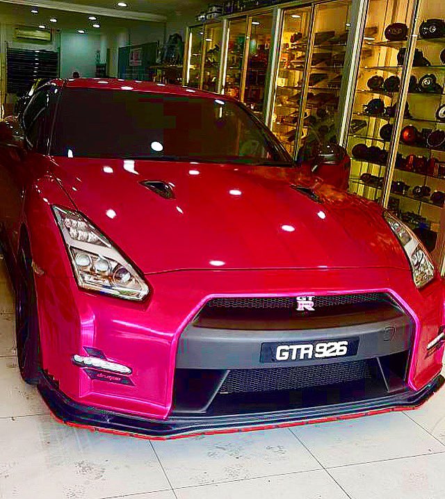 DrManTtdi's tweet photo. My Pinky GTR 926 Alhamdulillah 😘💖
#DrMan #DrManTtdi #DrM3 #gtr #gtr35 #r35 #pink #pinkcandy #gtr926 https://t.co/XvxK3l91rE