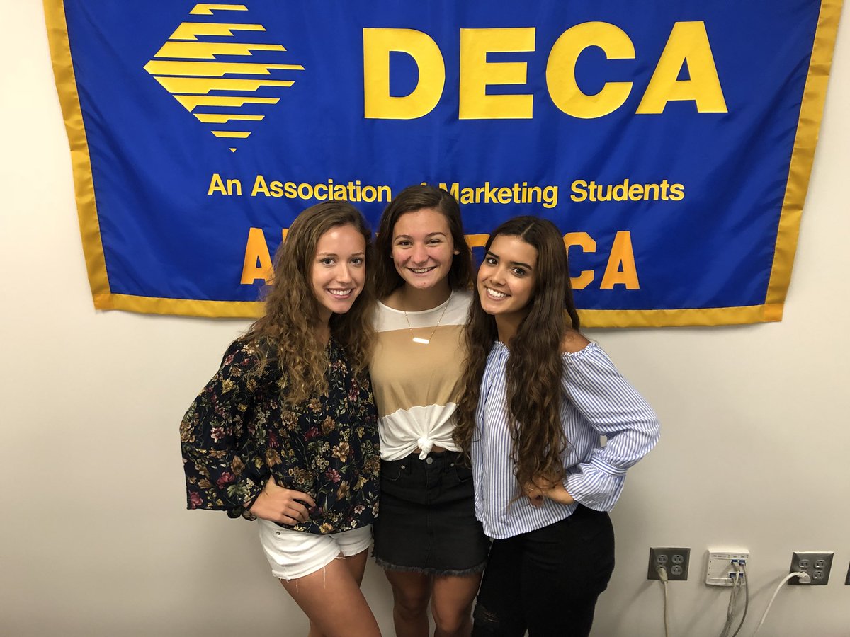 bewiseliteracy's tweet image. Follow us on Twitter y’all 🙌🏼 Help support our chapter campaign project on financial literacy by hitting that follow button 👇🏼❗️