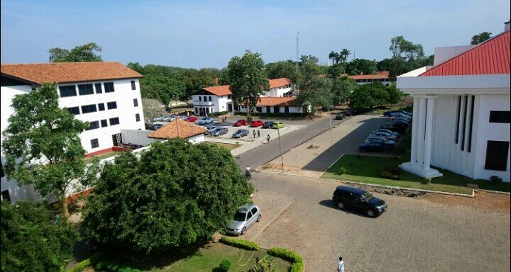 followthestoryy's tweet photo. : University of Ghana, Legon campus || Balme Library & Car Park π« :.
*
*
#UniversityOfGhana || #BalmeLibrary || #Legon || #LegonCampus || #GhanaSchool || #GhanaTourism || #Ghana || #Tourism || #SeeGhana || #AccessGhana https://t.co/fjI8GJ8YIy