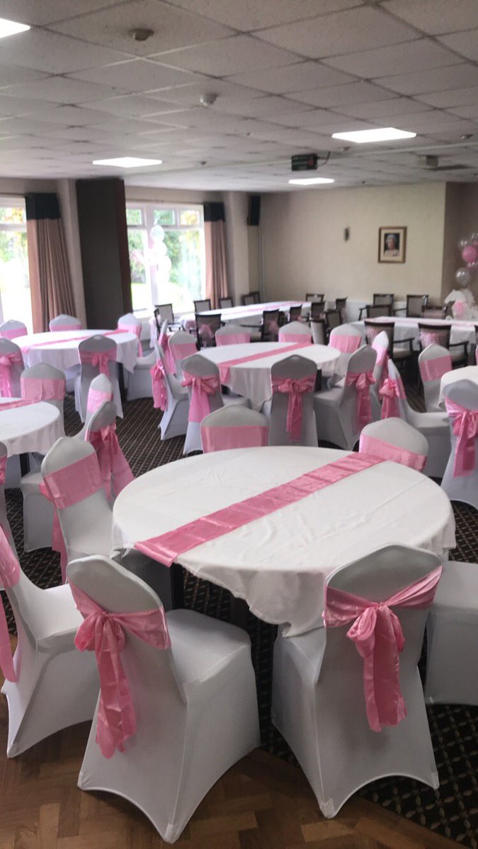 eventsmanage1's tweet photo. Pink &amp; White #Birthday #Manchester #eventplanner https://t.co/vSsDkBxVvr