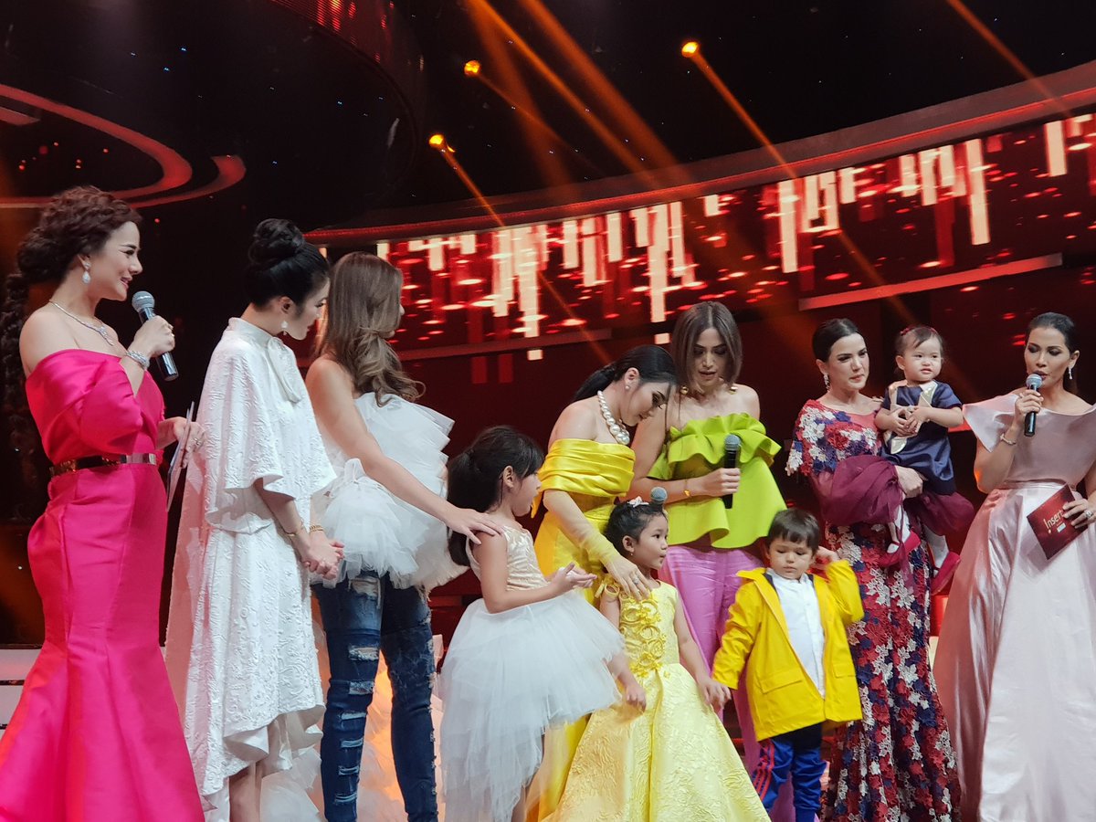 TRANSTV_CORP's tweet photo. Bilqis malu-malu ya π #HUTInsert15 https://t.co/3LK7Xu9Gtx