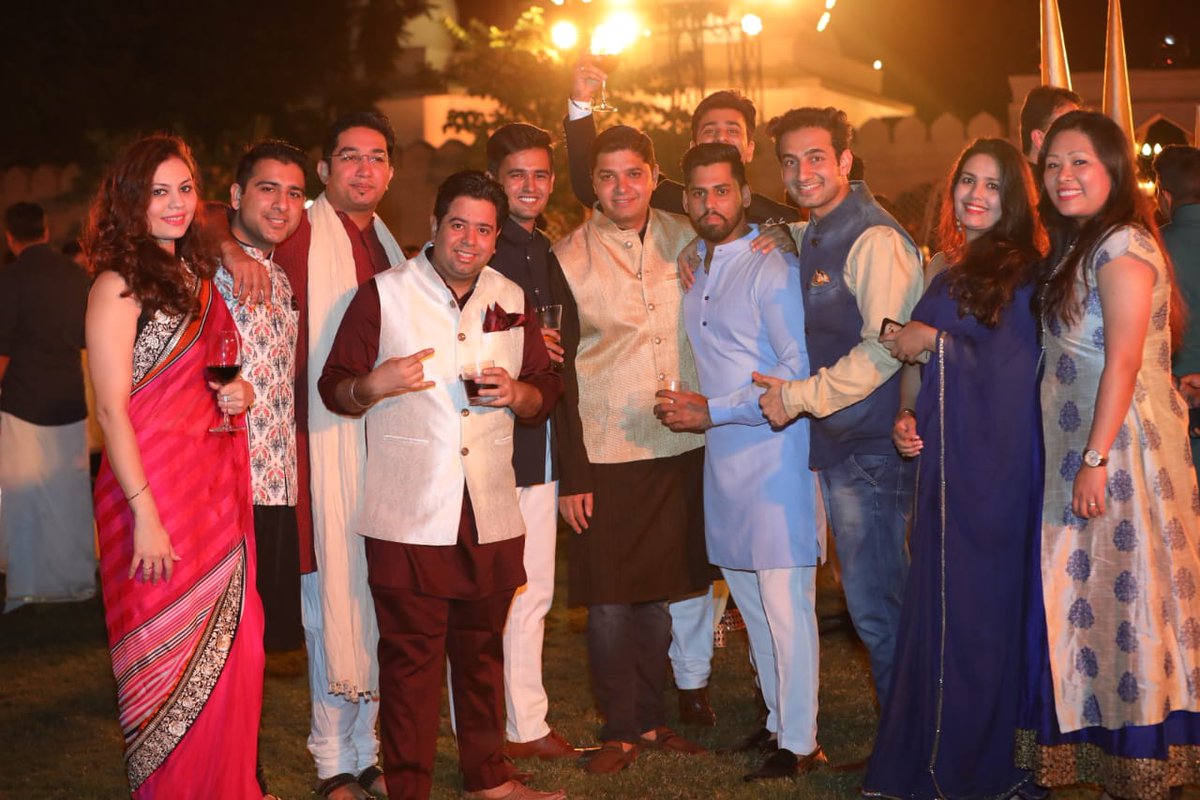 FairmontJaipur's tweet photo. When we bond is when we build. Accor SMD 2018 at Fairmont Jaipur.
#fairmontjaipur #smd2018 #leap2019 #accorhotelssmd2018 https://t.co/REXJnVk7H4