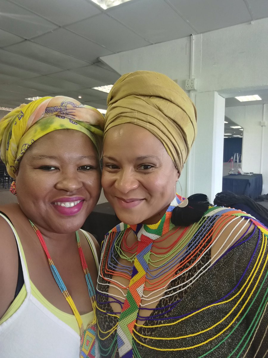 guguboutique's tweet photo. Lebogang Mashile is a South African actor, writer and performance poet. She support local business especially craftwork #AFX18 https://t.co/BBE6fEbSqJ