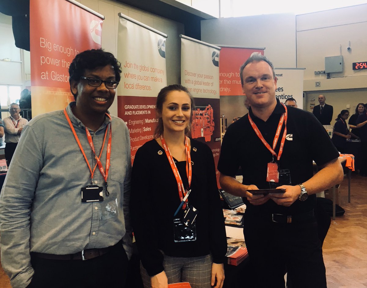 CumminsJobs's tweet photo. Career convention at @LongfieldAcadem with @markcox_42 and two of our current placement students from our Components business in Darlington! #workingright https://t.co/7TLkGjaPrc