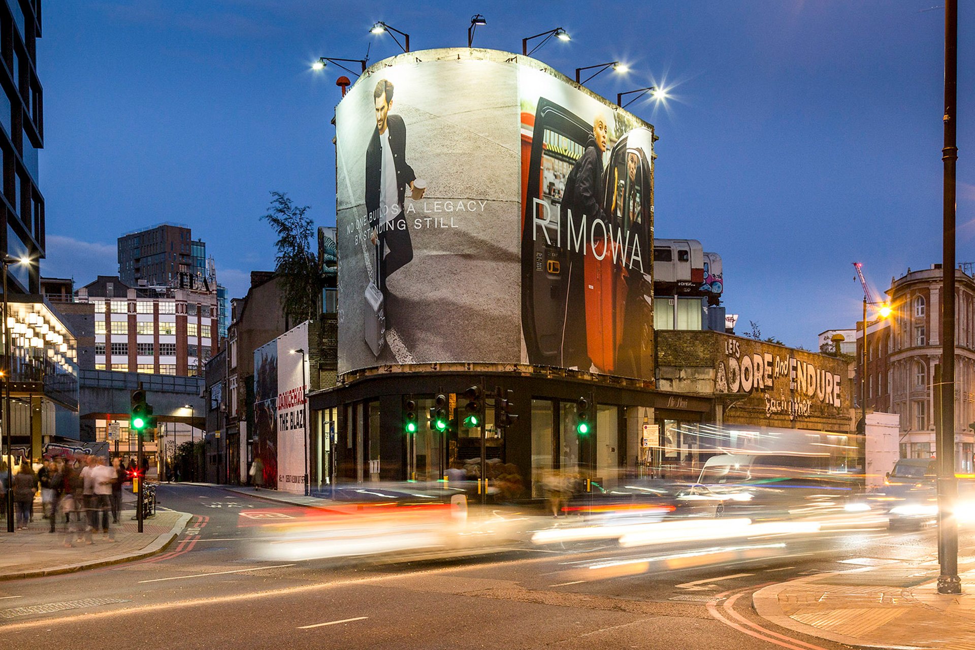 RIMOWA on X: The RIMOWA global brand campaign in LA, Paris