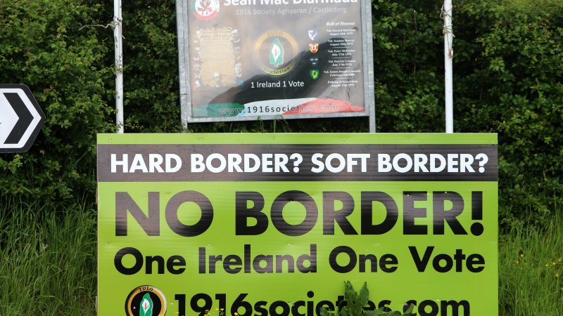 rapporteur_news's tweet photo. Pro-Brexit rebels propose solution on Irish border issue https://t.co/BqmspsMJYx #Brexit50 https://t.co/8BrF71wWg4