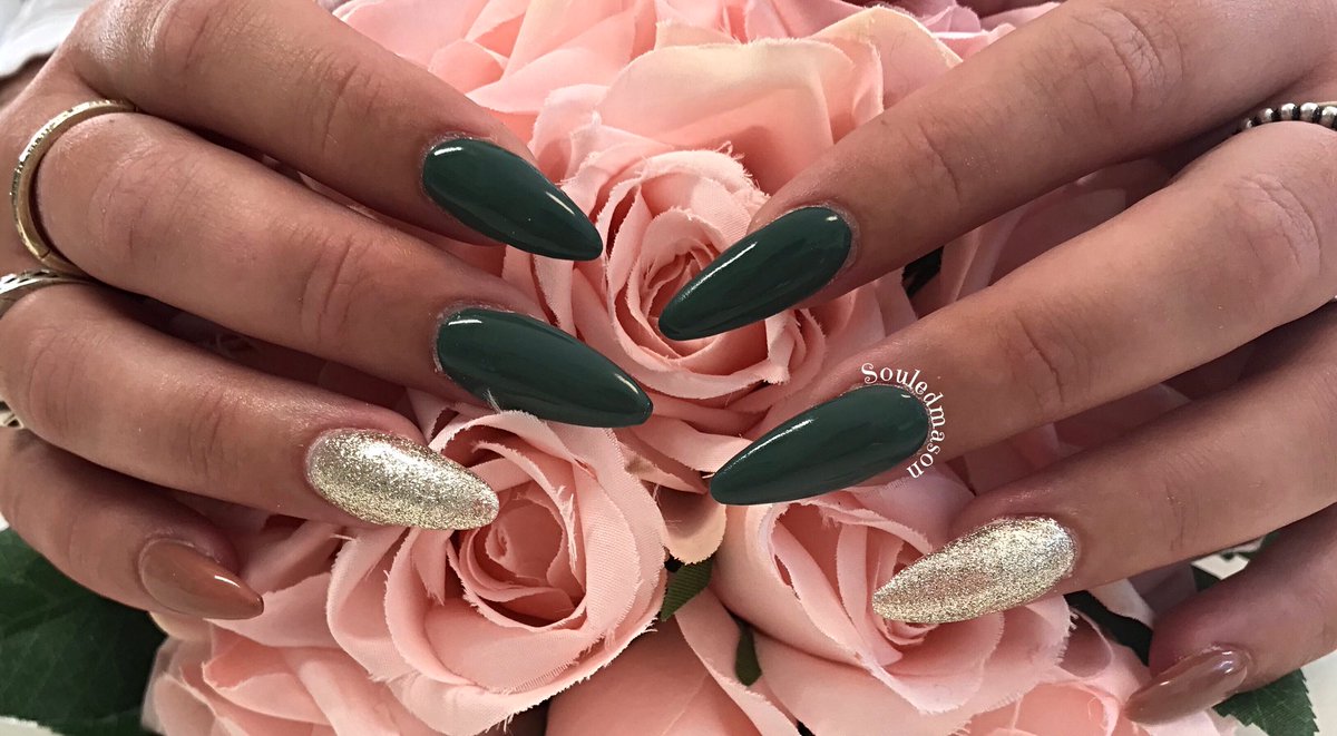 souledmason's tweet photo. #nail #notd #nailartaddict #ntsn #nailpro #nailpro #gel #gelbottleinc #showscratch #nailjunkie #nailsofinstagram #nailswag #nailtech #nails2inspire #nailsoftheday #stilettonails #gelpolish #nailmagazine #essex #clacton #nailgasm #naillove #nailartpromote #khakinails  #autumnnails https://t.co/jvr5YarOEB