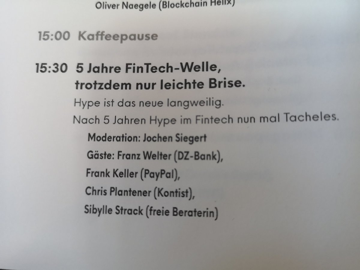blicklog's tweet photo. Jetzt Diskussion mit @Kontist Sybille Strack und @dzbank auf der #BEX2018 https://t.co/EKAIhI6D2V