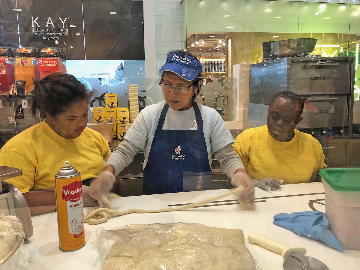 FelicianSchool's tweet photo. We are happy to be getting back to work at @wetzelspretzels Paramus! #learning4life #THISabled #differentnotless #differentandable #defyexpectations #transitionprogram #THISisTheFelicianSchool #Dontlimitme #njprivateschool #asahschool #bergencounty #wecanwork #lovetowork https://t.co/MUfsZv4rmx