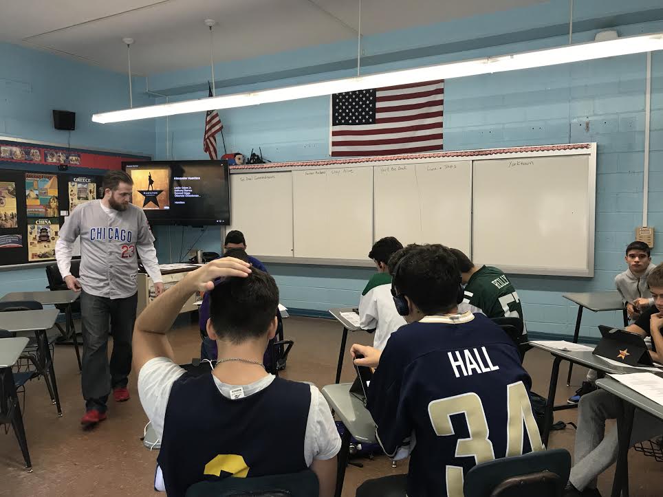 BerardiXHS's tweet photo. Annotating songs from the play "Hamilton" to learn about the American Revolution. Brining modern culture into the U.S.History classroom #116 #clipperstogether #clipperpride @XaverianHS https://t.co/TiyoVdM2MZ
