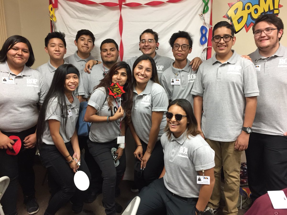 gthstellsher's tweet photo. ROP Ambassadors attended @CRYROP Leadership Training. Competed w/6 high school-team building to create a newspaper article highlighting school/ROP &amp; industry sectors Winners!!! 2 yrs in a row @JerryAlmendarez @cryropsuper @donnarobinsonc1 @MChavez61 @GTHSGraphics @GrandTerraceHS https://t.co/DnYANUfbbG