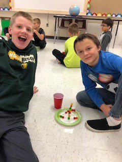 stclairmedia's tweet photo. Mrs. Ites' class completed their Dot building challenge today.  So fun working with this group!  How will you make your mark? #SCkidsrock #teamwork https://t.co/0Gh62ZRQpp