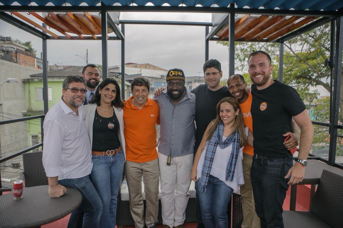 Conversa muito legal agora no Jardim São Luís com empreendedores locais. São essas pessoas que vão fazer as mudanças que o Brasil tanto precisa.
