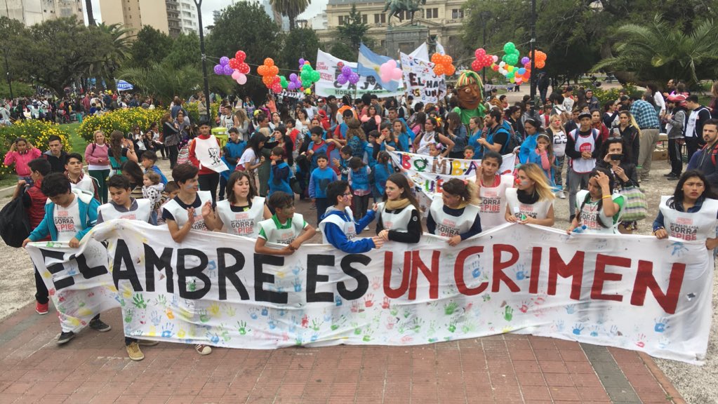 HambreEs's tweet photo. #Marchamos
#ElHambreEsUnCrimen
#ConTernuraVenceremos #LaVozDeLaPibada #LaPlata https://t.co/lDGmqy9fSk