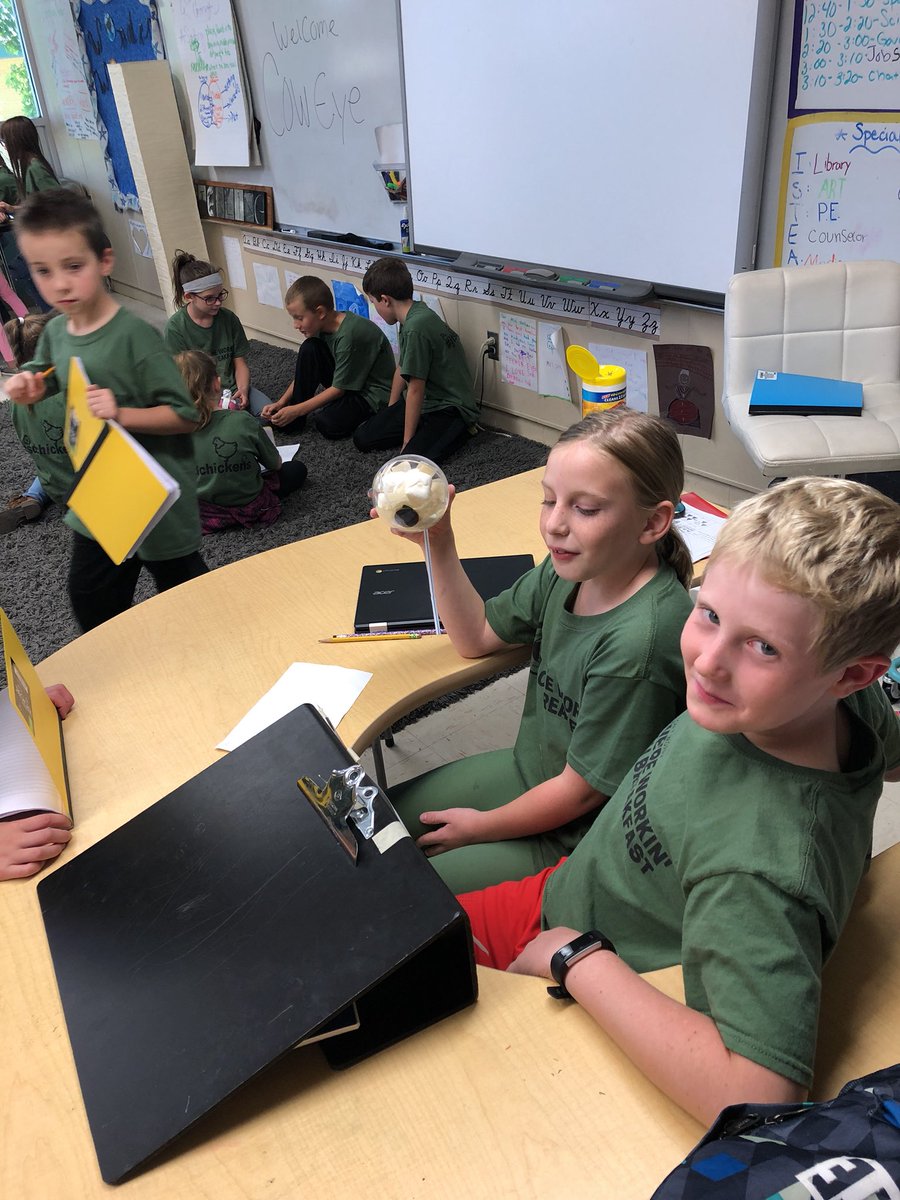 JessicaLS1's tweet image. Mrs. Lowder’s class came to see our cow eye models today! Love hearing what each group has learned!