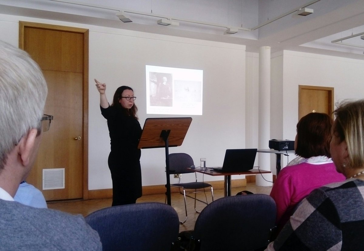 Forever learning something new about the wonderful partnership between pioneering photographers Hill &amp; Adamson. Thanks <a href="/AnnieLyden/">Anne Lyden</a>. I'm off to find their former home and studio, Rock House, on Air b&amp;b!